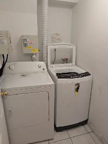 Bright ground fl room private washroom, parking @York University - Photo 10