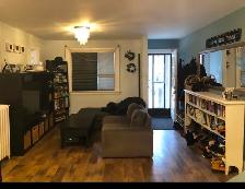 3 Bdrm House-Oakwood LRT/St. Clair W. & Cedarvale Subways - Photo 3