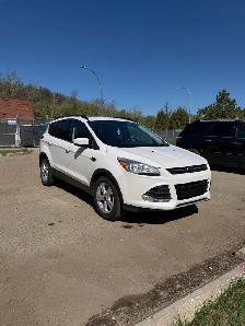 2015 Ford Escape - Photo 2