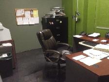 Weyburn downtown townhouse/wifi, power, heat, water included - Photo 8