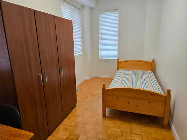 Room for Rent / North York / York Village