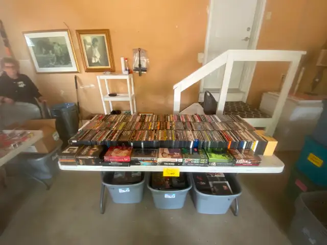 Garage Sale!!15 Lachambre Place, St. Albert, AB