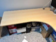 Desk, File cabinet and chairs - Photo 3