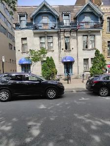 Bright Downtown Montreal 3-1/2 apartment close to Universities - Photo 5