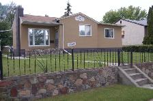2 Bed   1 Bath Main Floor House - Photo 10