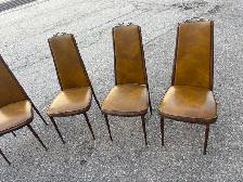 Free delivery used Vintage Dining Table and Chairs Set - Photo 4