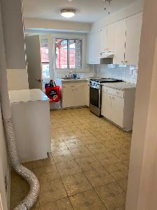 3 1/2  Ahuntsic Heating &New Appliances included - Photo 4