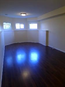 New 4 Bedroom Spacious Bi-level house located in the heart of Su - Photo 2