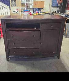 Hardwood dresser (reduced price)