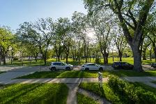 Charming 1-Bedroom, 1-Bath Unit in St. Boniface | Available July - Photo 10