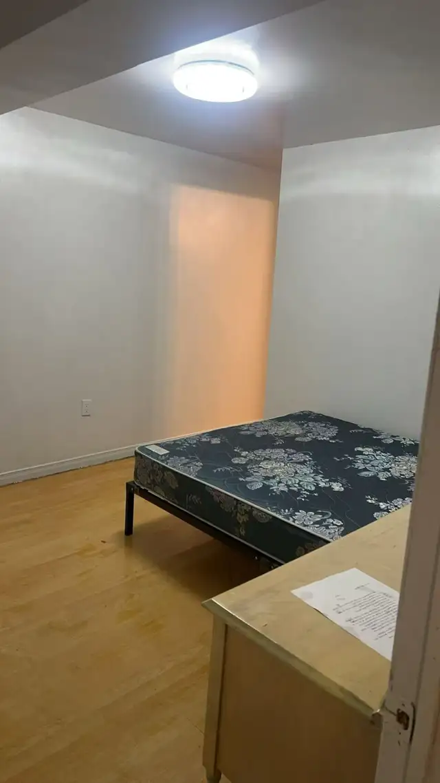 Scarborough room for rent