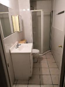 Scarborough room for rent - Photo 4
