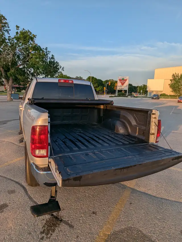2016 RAM 1500 SLT for Sale $19499.99 O.B.O.