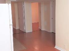 Large 3 bedroom basement apartment for Rent - Photo 3