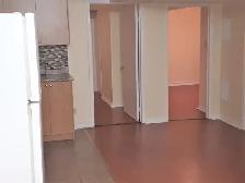 Large 3 bedroom basement apartment for Rent - Photo 4