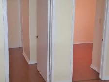 Large 3 bedroom basement apartment for Rent - Photo 8