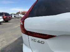 2018 Volvo XC60 T8 eAWD Inscription - Photo 11