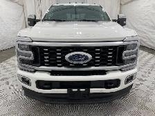 2026 Ford Super Duty F-450 DRW - Photo 2