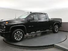 2025 Chevrolet Silverado 2500 CUSTOM Strong Towing, Bold Styling - Photo 3