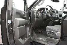 2025 Chevrolet Silverado 2500 CUSTOM Strong Towing, Bold Styling - Photo 17