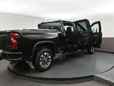 2025 Chevrolet Silverado 2500 CUSTOM Strong Towing, Bold Styling - Photo 58