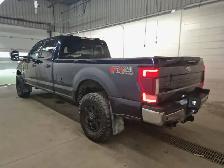 2022 FORD F-250 Super Duty Lariat Crew Cab Long Bed - Photo 4