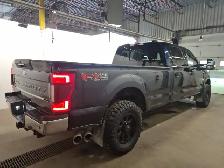 2022 FORD F-250 Super Duty Lariat Crew Cab Long Bed - Photo 6