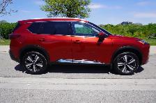 2021 Nissan Rogue PLATINUM RESERVE / 1 OWNER / NO ACCIDENTS / HU - Photo 5