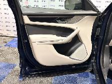 2024 Jaguar F-PACE - Photo 10