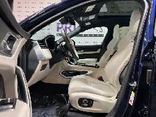 2024 Jaguar F-PACE - Photo 13