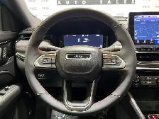 2023 Jeep Compass - Photo 19