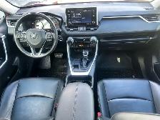 2019 Toyota RAV4 AWD XLE PREMIUM - Photo 16