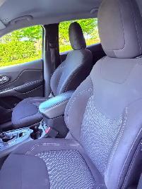 2019 Jeep Cherokee Sport Front-wheel Drive - Photo 11