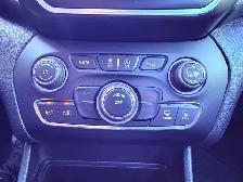 2019 Jeep Cherokee Sport Front-wheel Drive - Photo 14