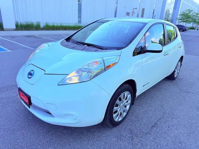 2015 Nissan Leaf S 4dr Hatchback Automatic