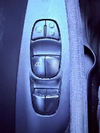 2015 Nissan Leaf S 4dr Hatchback Automatic - Photo 16