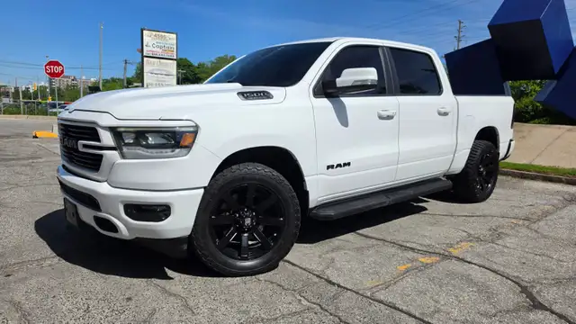 2022 Ram 1500 Sport 4x4 Crew Cab 5'7' Box