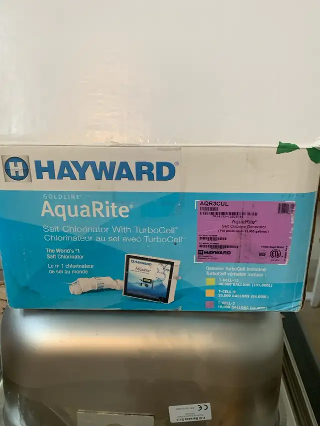 Hayward salt chlorinate with turbo cell new never installed