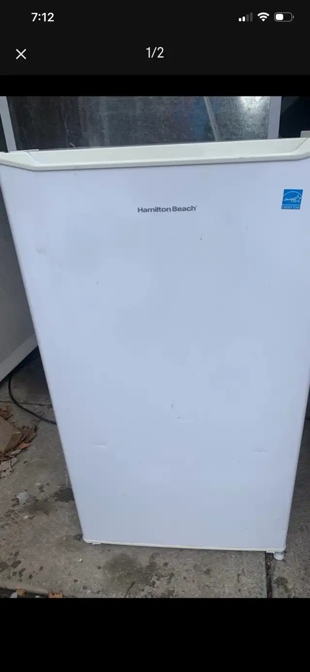 Bar fridge
