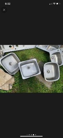 Lots of sinks