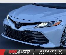 2018 Toyota Camry XLE Hybrid - Photo 2