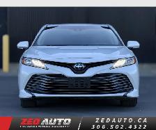 2018 Toyota Camry XLE Hybrid - Photo 3