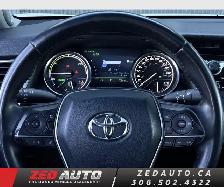 2018 Toyota Camry XLE Hybrid - Photo 17
