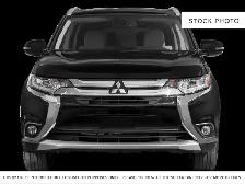2017 Mitsubishi Outlander - Photo 2