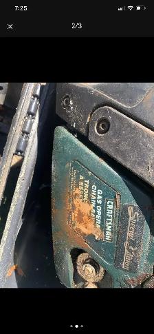 2 chainsaws - Photo 2