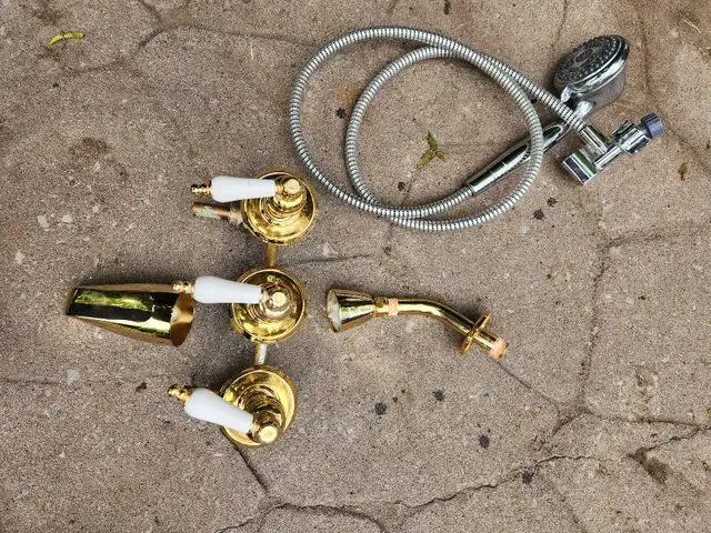 Victorian tub taps