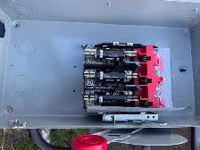 EATON/CUTLER HAMMER Safety Switch - Photo 5