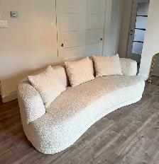 Ce sofa-lit convertible est parfait pour tout espace de vie