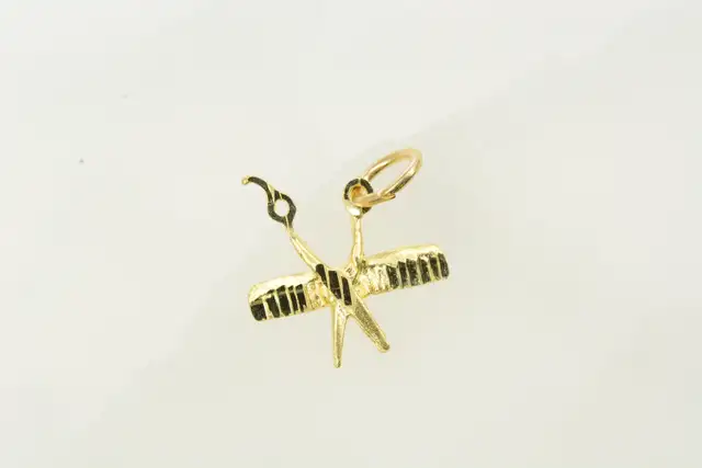 10K HAIRSTYLIST PENDANT