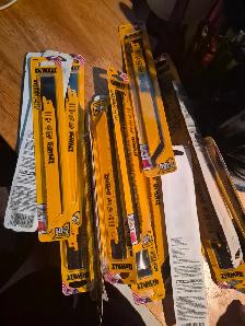 Dewalt saw blades